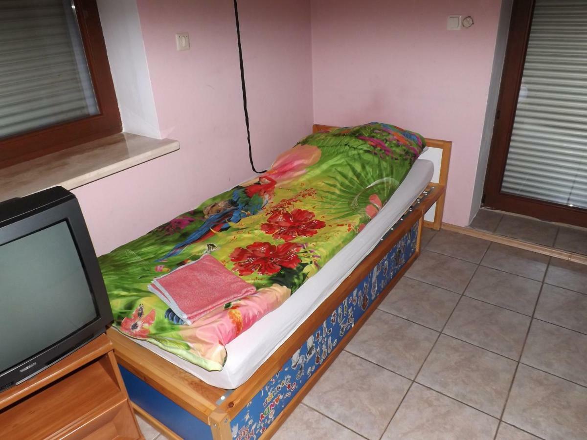 הוילה 10 Os - Gdansk-Sopot-Gdynia Up To 19 Persons מראה חיצוני תמונה